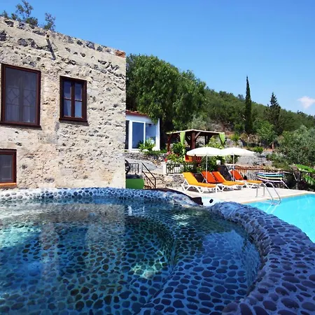 Outstanding With Impressive View And Private Pool Near Historical Area In Fethiye * Кайакёй